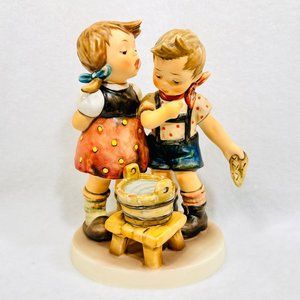 Goebel Hummel #412 "Bath Time" TMK6 (1990)